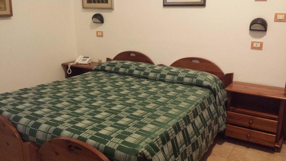 San Francesco Heritage Hotel Alghero Luaran gambar